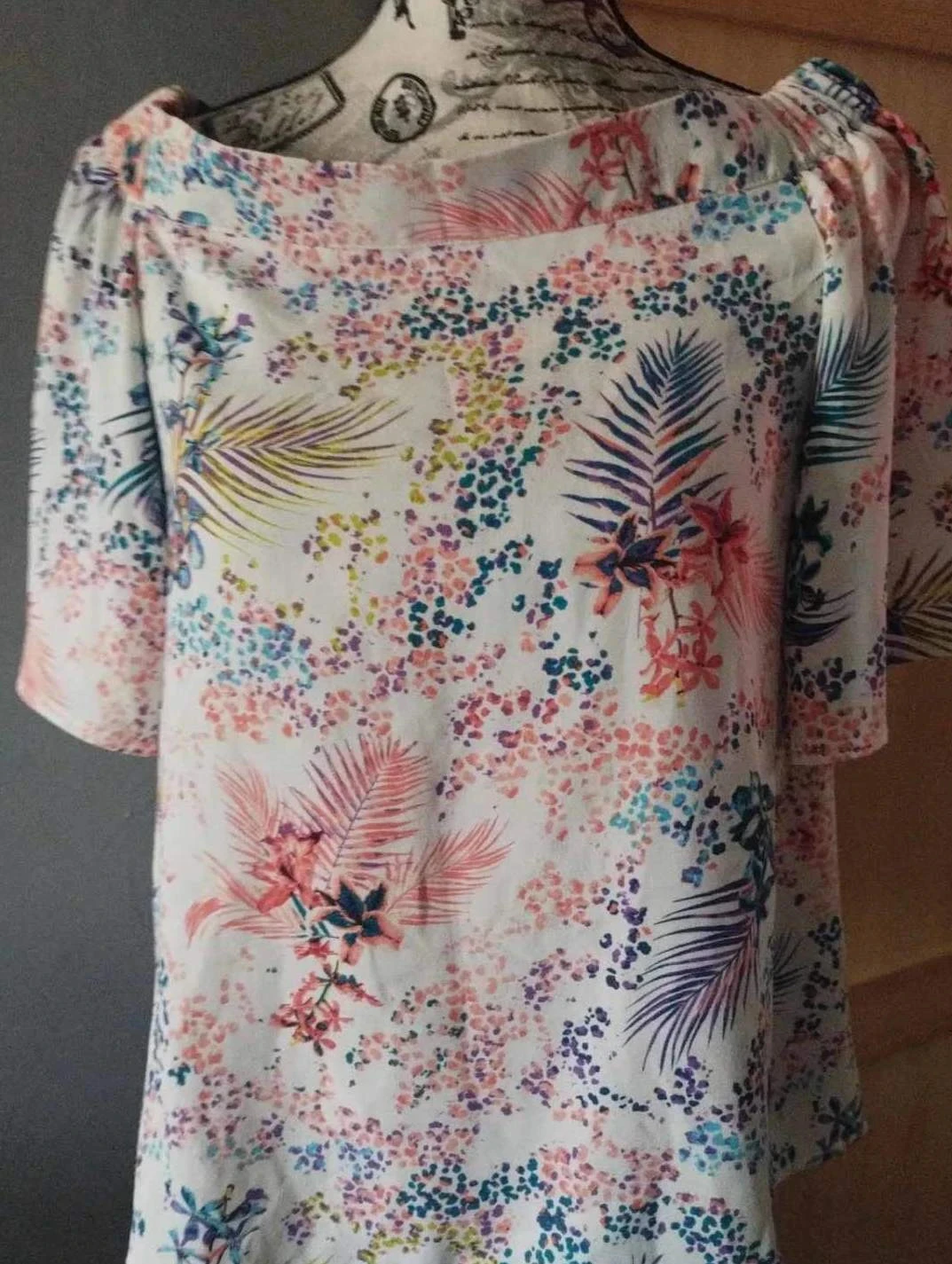 Floral tunic with wide collar, Mosquitos, size 36 – photo 4